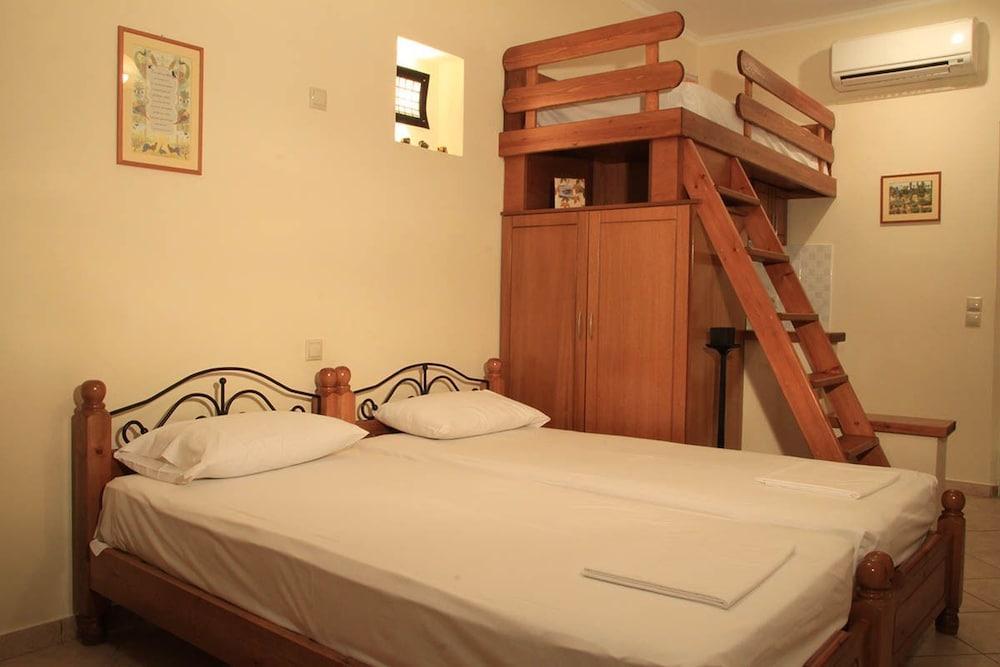 Aigiali Rooms Límnos Екстериор снимка